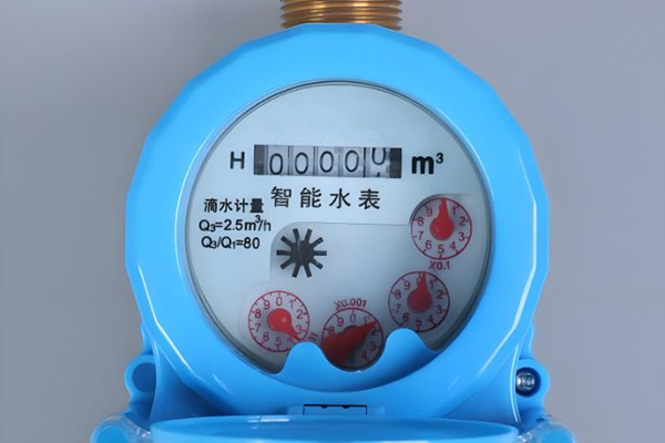 哪些因素會影響遠傳水表的精確度？